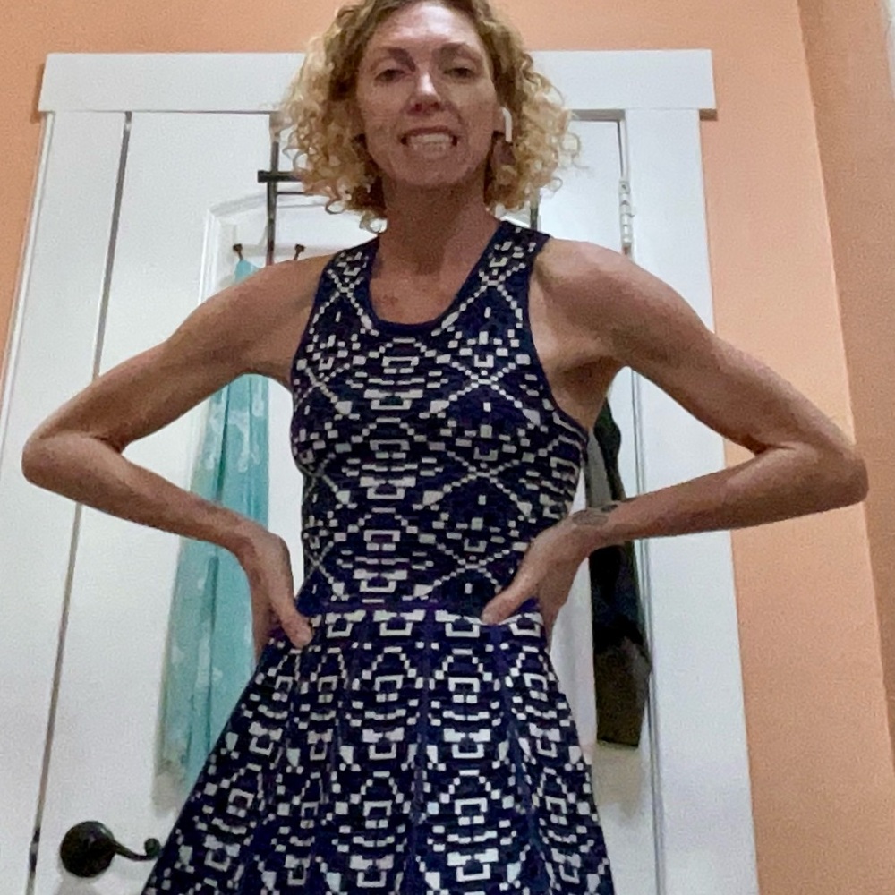PATTERNED GEOMETRIC Dress NWOT!